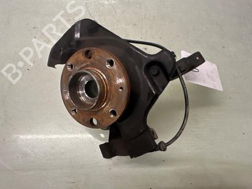 Used Left front steering knuckle OPEL ADAM (M13) 1.0 (90 hp) 32856222