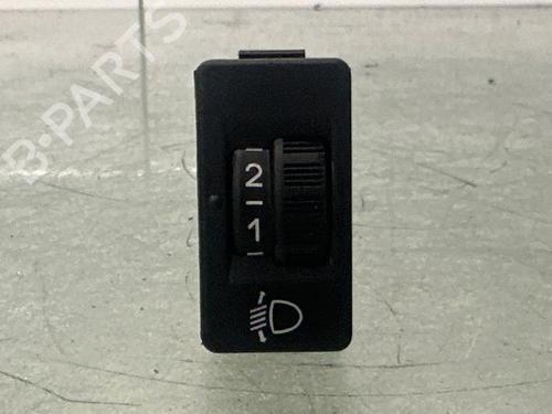 Otra PEUGEOT 208 I (CA_, CC_) 1.6 BlueHDi 100 (100 hp) 31719942