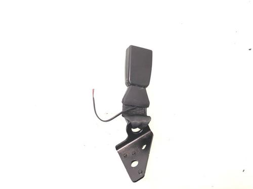Used Seat buckle CITROËN C4 CACTUS 1.2 VTi 82 (82 hp) 24630716