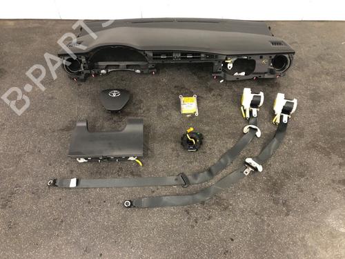Used Airbag Kit TOYOTA AURIS Estate (_E18_) 1.8 Hybrid (ZWE186_, ZWE186R, ZWE186H) (136 hp) 12484632