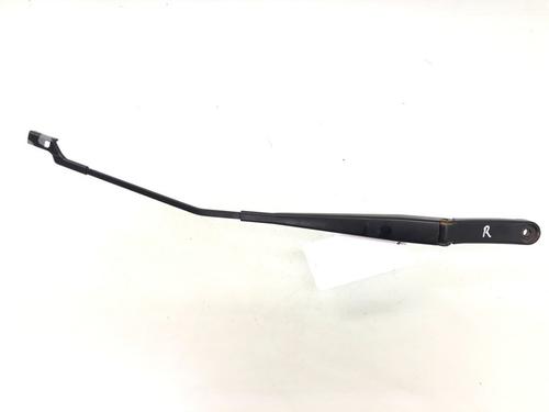 Used Front windshield wiper arm SKODA FABIA III Estate (NJ5) 1.4 TDI (90 hp) 15630124