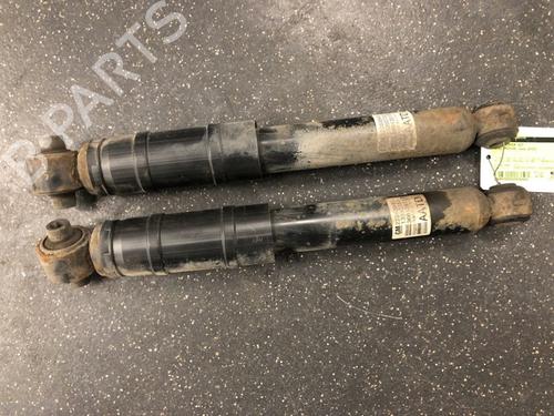 Used Right front shock absorber OPEL MERIVA B MPV (S10) 1.4 (75) (140 hp) 13163902