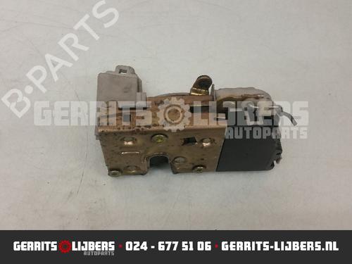 Used Front left lock PEUGEOT 206 Hatchback (2A/C) 1.1 i (60 hp) 13155841