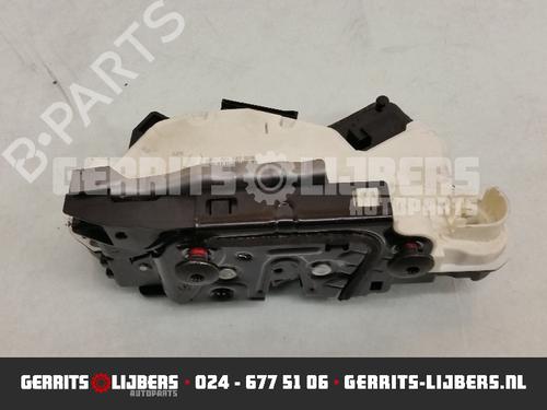 Used Front left lock VW GOLF III (1H1) 1.4 (60 hp) 13156582