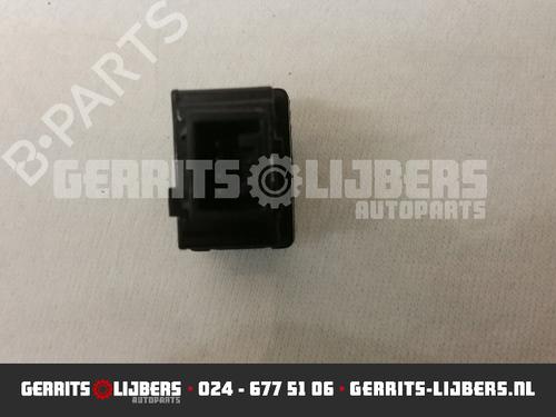 Switch TOYOTA PRIUS Liftback (_W2_) 1.5 Hybrid (NHW20_, NHW20R) | BP12248483I30 