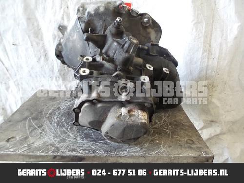 Used Gearbox OPEL CORSA C (X01) 1.4 (F08, F68) (90 hp) 12245381