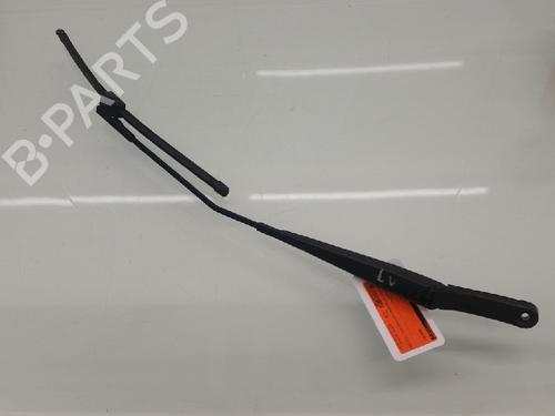 Used Front windshield wiper arm VW GOLF V (1K1) 2.0 SDI (75 hp) 13157908