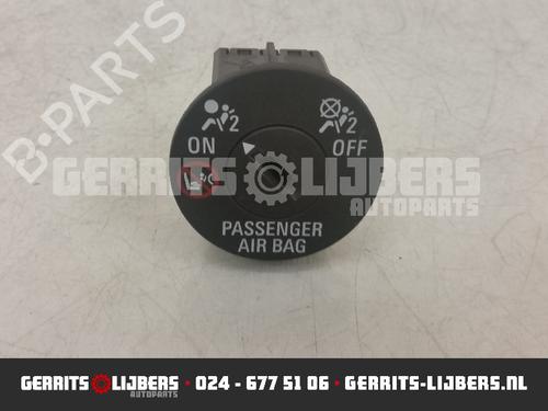 switch-opel-karl-c16-10-13577258-2015-2016-2017-2018-2019-12247999 main image