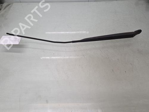 Used Front windshield wiper arm Front windshield wiper arm RENAULT CLIO II (BB_, CB_) 1.2 (BB0A, BB0F, BB10, BB1K, BB28, BB2D, BB2H, CB0A,... (58 hp) 36094518 36094518