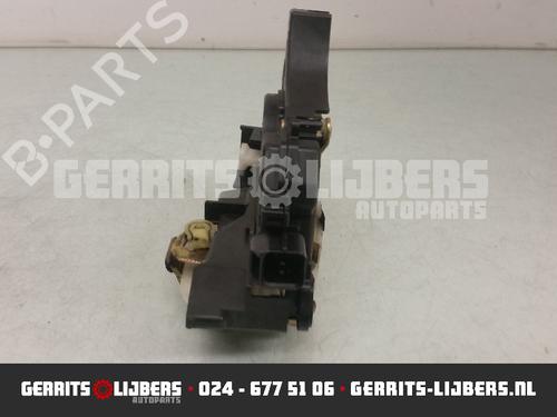 Front right lock MITSUBISHI COLT VI (Z3_A, Z2_A) 1.1 (Z31A, Z32A) | BP13155836C97 