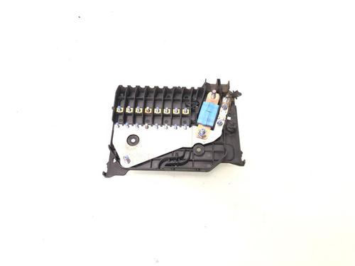 Used Fuse box FORD FOCUS III 1.6 TDCi ECOnetic (105 hp) 24028515