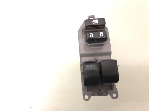 Pulsantiera TOYOTA YARIS (_P13_) 1.5 Hybrid (NHP130_, NHP130) (101 hp) 29699874