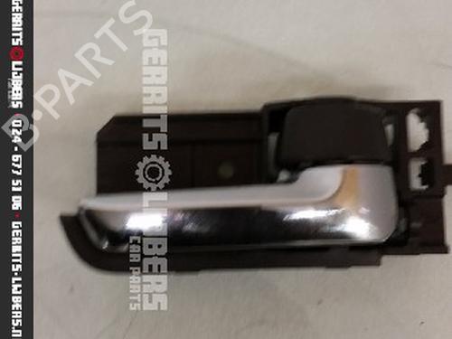 Used Interior roof handle Interior roof handle 12247756 12247756