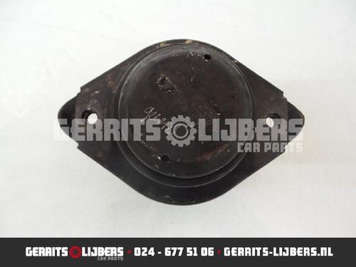 Used Engine mount MERCEDES-BENZ M-CLASS (W164) ML 63 AMG 4-matic (164.177) (510 hp) 12247690