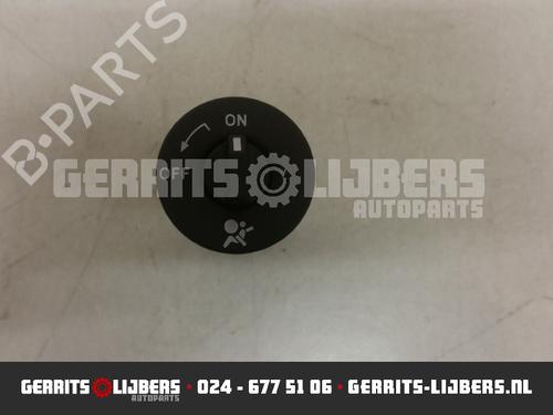 Used Switch Switch RENAULT MEGANE III Grandtour (KZ0/1) 1.5 dCi (KZ09, KZ0D, KZ1G, KZ29, KZ14, KZ1W, KZ10, KZ1F,... (110 hp) 12248348 12248348
