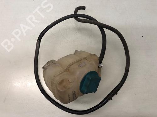 Used Expansion tank VOLVO XC90 I (275) D5 AWD (185 hp) 25704539