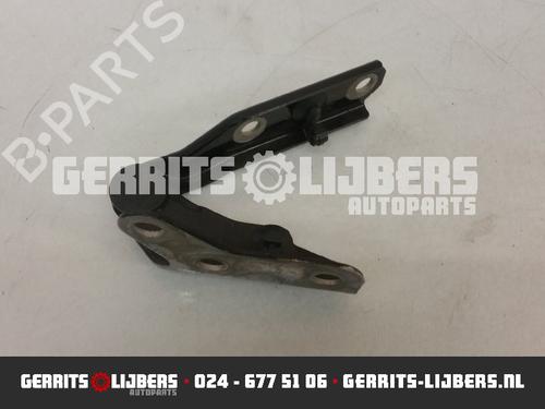 Deurscharnier/Deurvanger VW GOLF III (1H1) 1.4 (60 hp) 13156714