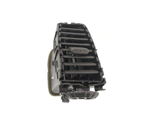 Used Air vent NISSAN MICRA III (K12) 1.4 16V (88 hp) 13159150