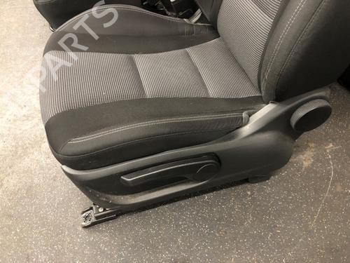 Seats set HYUNDAI i30 Estate (GD) 1.4 | BP29699947C78 