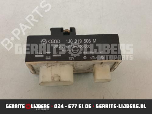 Used Electronic module VW FOX Hatchback (5Z1, 5Z3, 5Z4) 1.2 (55 hp) 12247833