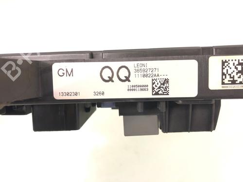 Fuse box OPEL ASTRA J (P10) 1.4 Turbo (68) | BP12484214E1 