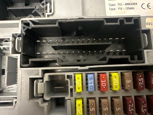 Fuse box OPEL COMBO Box Body/MPV (X12) 1.6 CDTI (B05) | BP32856020E1 - Image 5