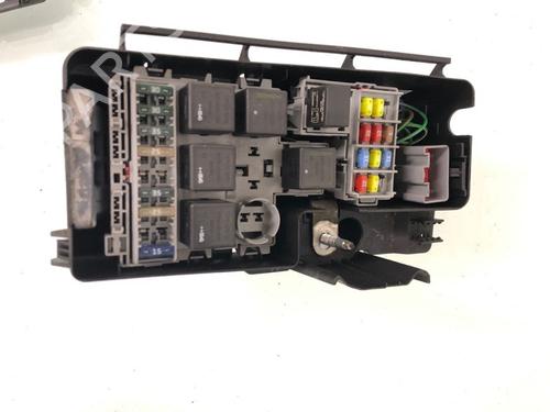 Used Fuse box VOLVO V70 II (285) 2.4 (170 hp) 12489148