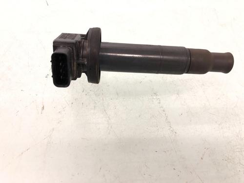 Used Ignition coil TOYOTA YARIS (_P1_) 1.3 (NCP10, SCP12_) (86 hp) 15628882