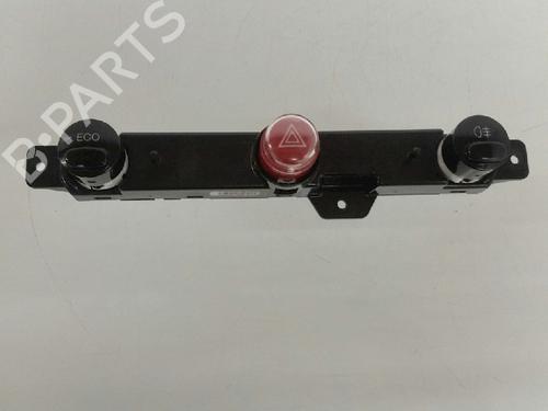 Used Warning switch FIAT 500 (312_) 0.9 (312AXG1A, 312.AXG11) (86 hp) 13158426