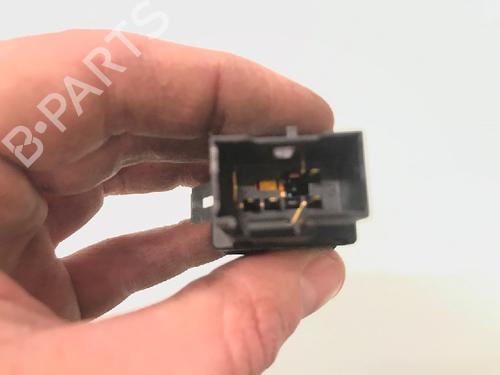 Warning switch SEAT IBIZA III (6L1) 1.8 T FR | BP13158885I22 