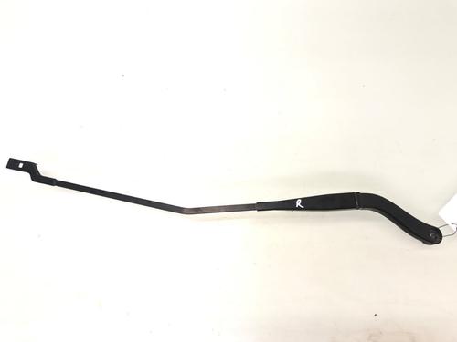 Used Front windshield wiper arm Front windshield wiper arm 19301602 19301602