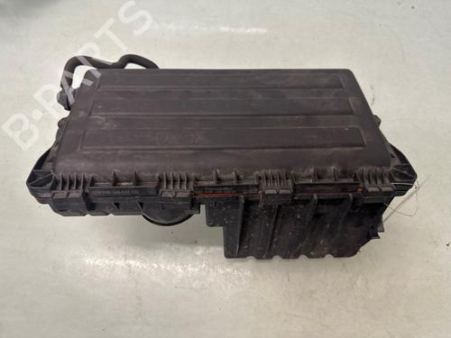 Used Air filter box VW POLO V (6R1, 6C1) 1.4 (6R1) (85 hp) 32856126