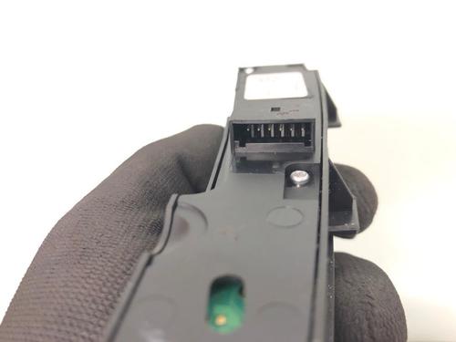 Switch BMW 5 (F10) 520 i | BP12483096I30