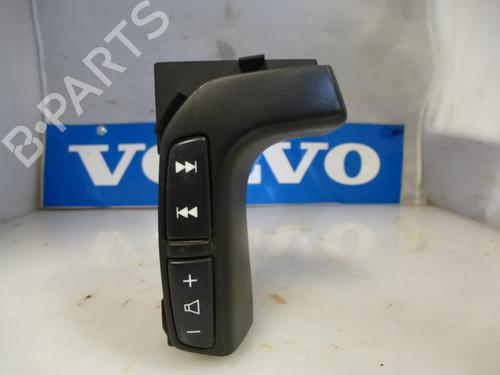 Used Steering wheel controls VOLVO V70 II (285) 2.4 (140 hp) 13164195