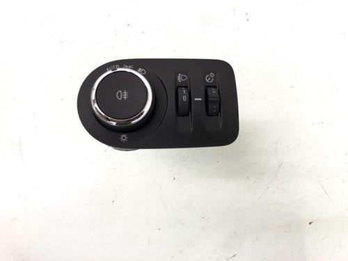 Used Headlight switch OPEL ASTRA K Sports Tourer (B16) 1.2 Turbo (35) (110 hp) 12488018