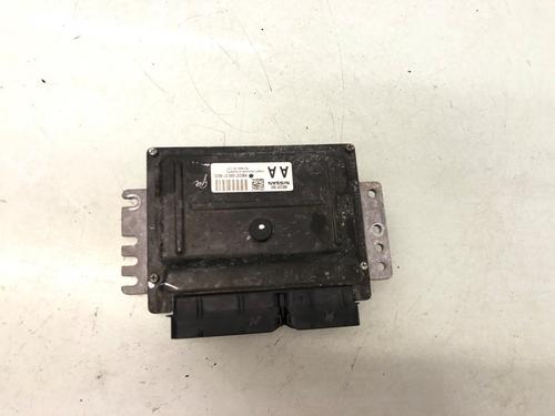 Used Engine control unit (ECU) NISSAN MICRA III (K12) 1.2 16V (80 hp) 22606455