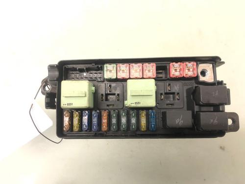 Used Fuse box Fuse box 22605884 22605884