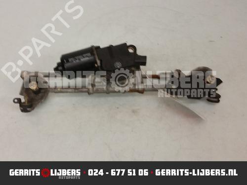 Used Front wipers mechanism TOYOTA AYGO (_B1_) 1.0 (KGB10_, KGB10R) (68 hp) 12246116
