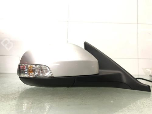 Rétroviseur droit VOLVO V50 (545) D2 (114 hp) 31289146