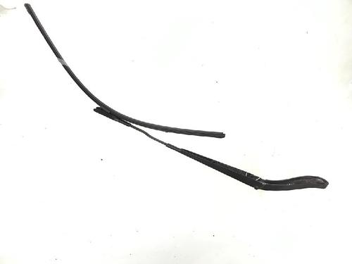 Used Front windshield wiper arm FORD C-MAX II (DXA/CB7, DXA/CEU) 1.6 TDCi (115 hp) 13160750