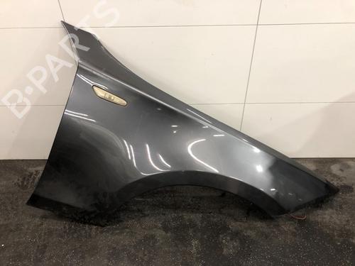 Used Right front fenders Right front fenders 22606137 22606137