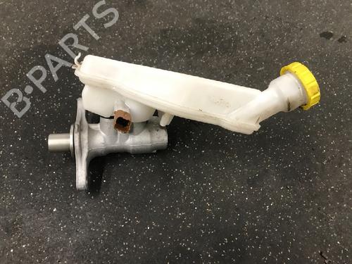 Used Brake master cylinder OPEL CROSSLAND X / CROSSLAND (P17, P2QO) 1.2 (75) (110 hp) 12480732