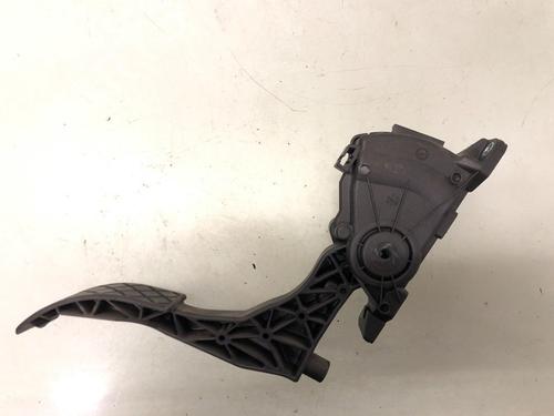 Used Pedal Pedal 30193959 30193959