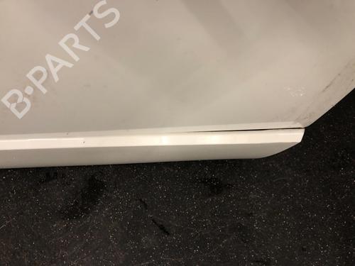 Right rear door LAND ROVER RANGE ROVER III (L322) 4.4 4x4 | BP15630257C5 