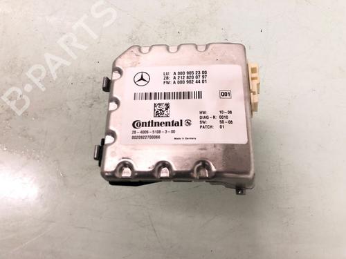 Camera MERCEDES-BENZ S-CLASS (W221, V221) S 400 Hybrid (221.095, 221.195) | BP13165832E14 