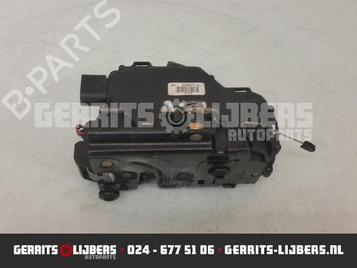 Used Front left lock VW GOLF III (1H1) 1.4 (60 hp) 13156688