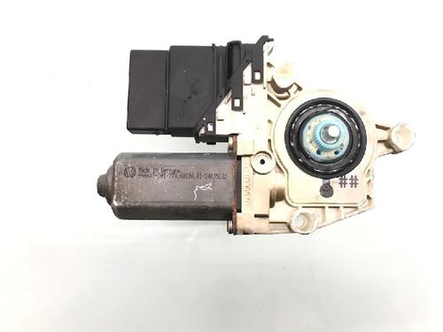 Used Electronic module VW TOURAN (1T1, 1T2) 2.0 TDI 16V (140 hp) 13158724