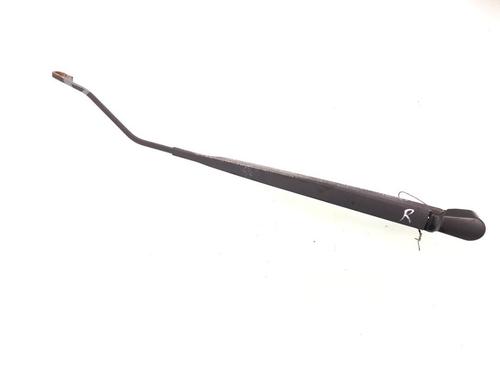 Used Front windshield wiper arm CITROËN C2 (JM_) 1.6 VTS (122 hp) 13165772