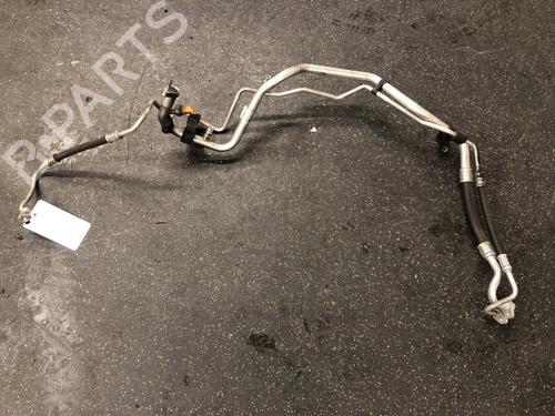 Used AC pipe PEUGEOT 308 SW II (LC_, LJ_, LR_, LX_, L4_) 1.6 BlueHDi 120 (120 hp) 18067559