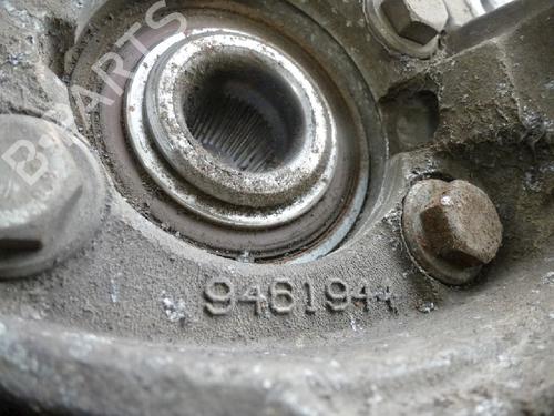 Right front steering knuckle VOLVO V70 II (285) 2.4 | BP12472523M26 